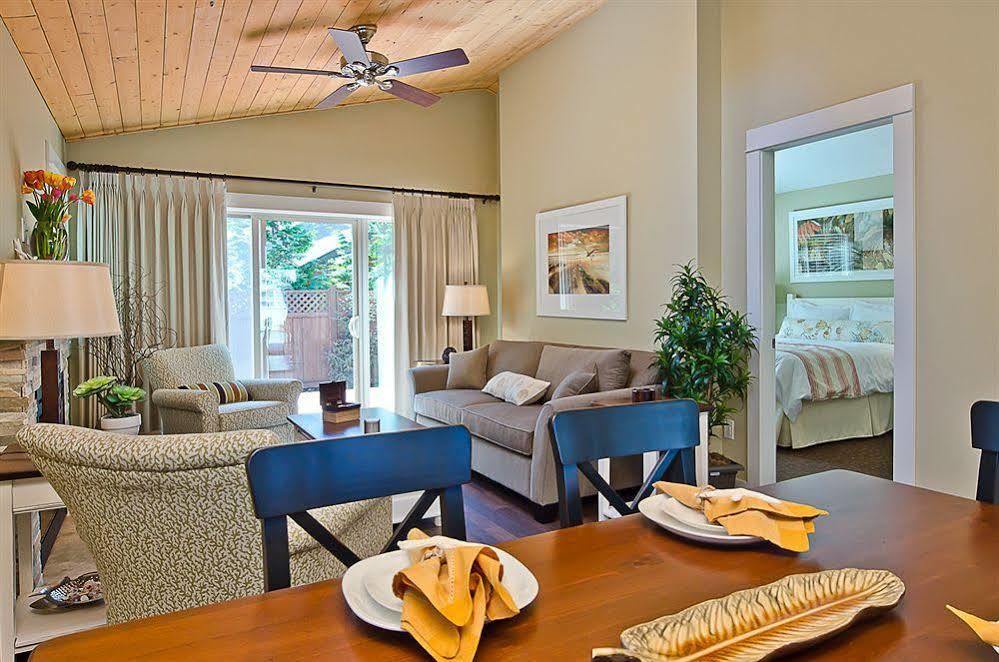 Oceanside Village Resort Parksville Bagian luar foto